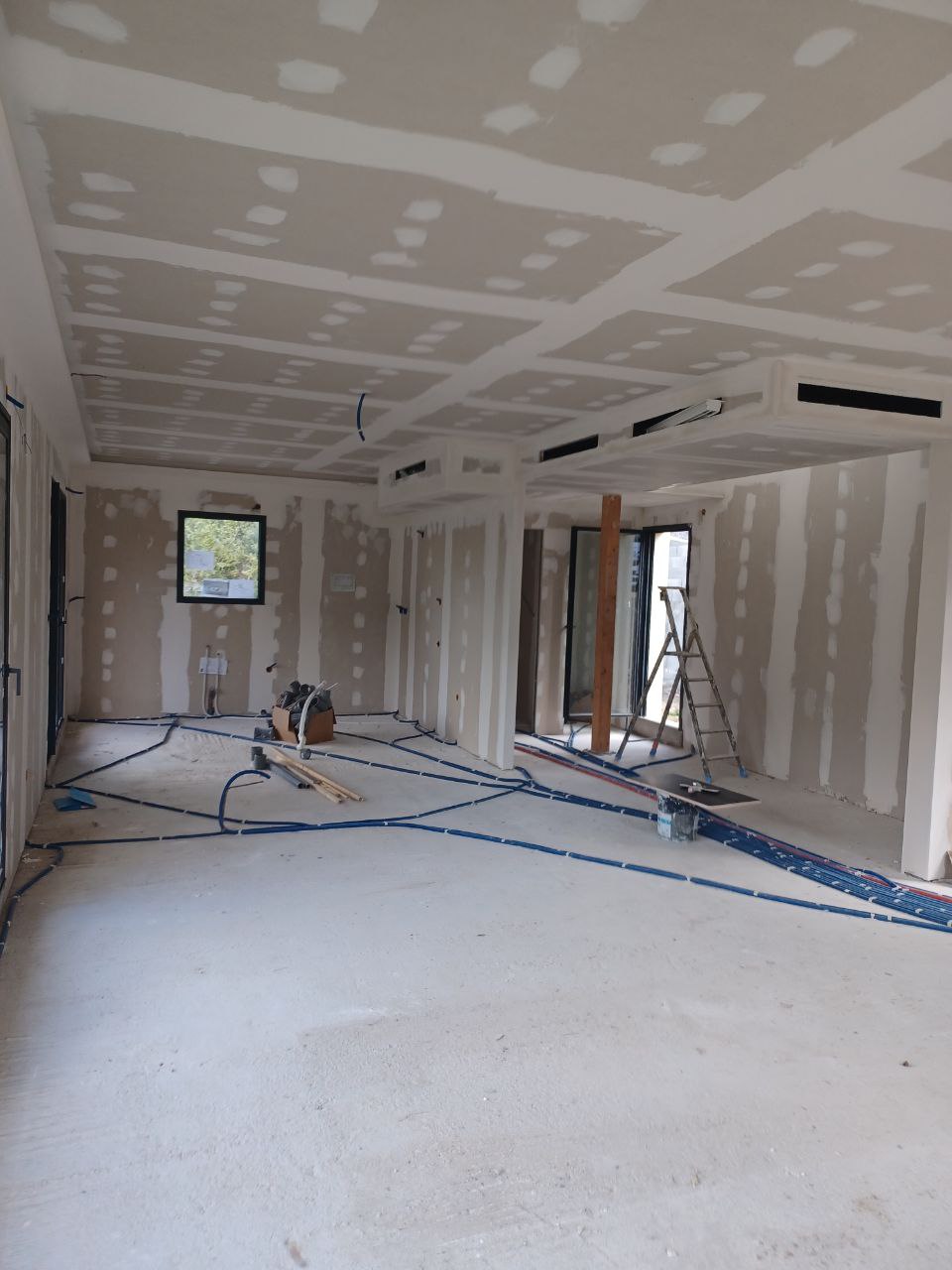 photo 2025 12 15 15 39 32